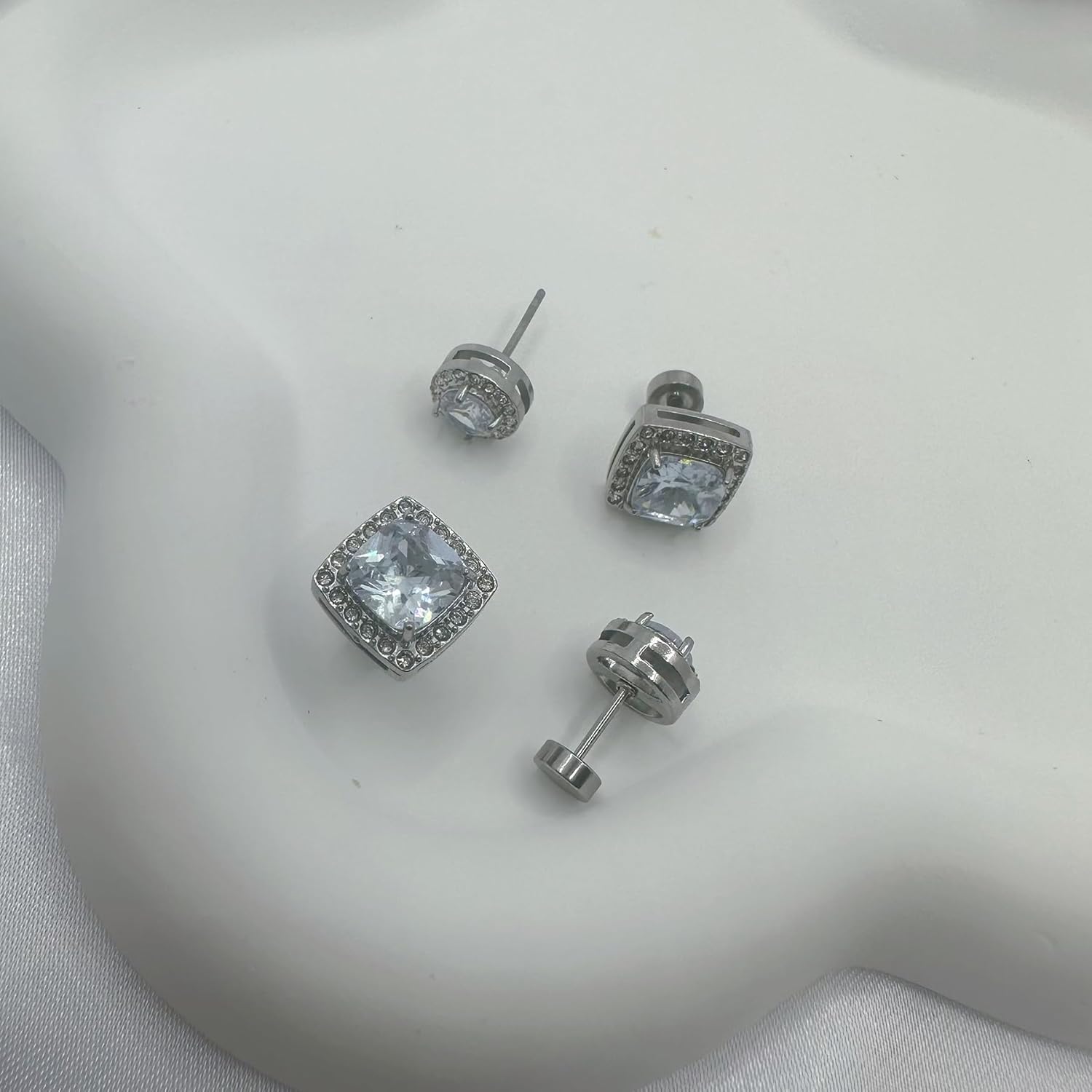 Habselikob 2 Paires Boucles d'Oreilles Homme Femme Zircone Cubique Clous d'Oreilles Set Rondes Carrées Boucles d'Oreilles Argent Or